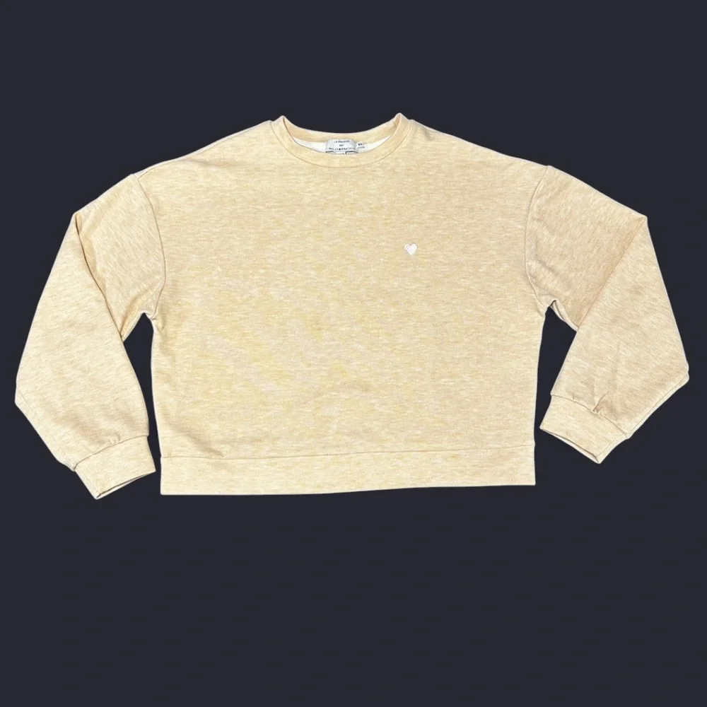 💕Molly Bracken Cream Crewneck Sweater with Heart Accent Size XS - Picture 8 of 8